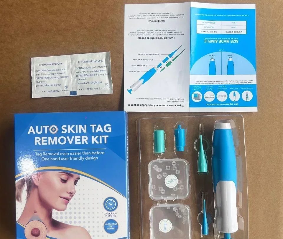 The kit as a buyer photographed it on their own table, box and instructions included.